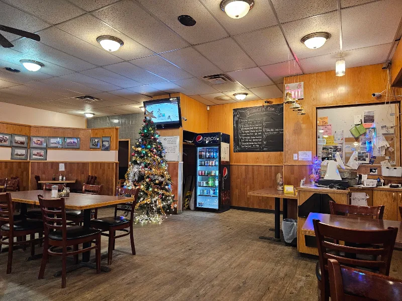 Mikie's Wheel Inn Restaurant
