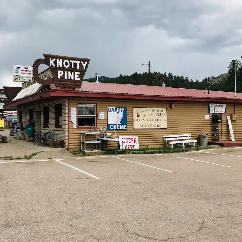 Knotty Pine