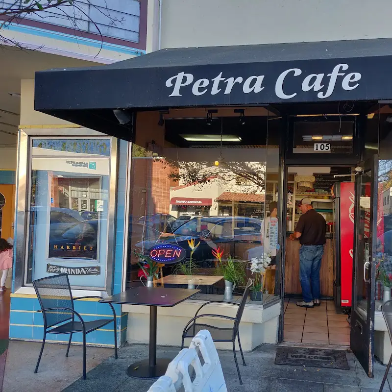 Petra cafe