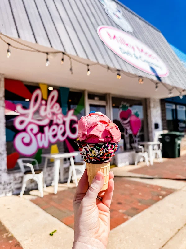 Milky Moo's Deli & Creamery