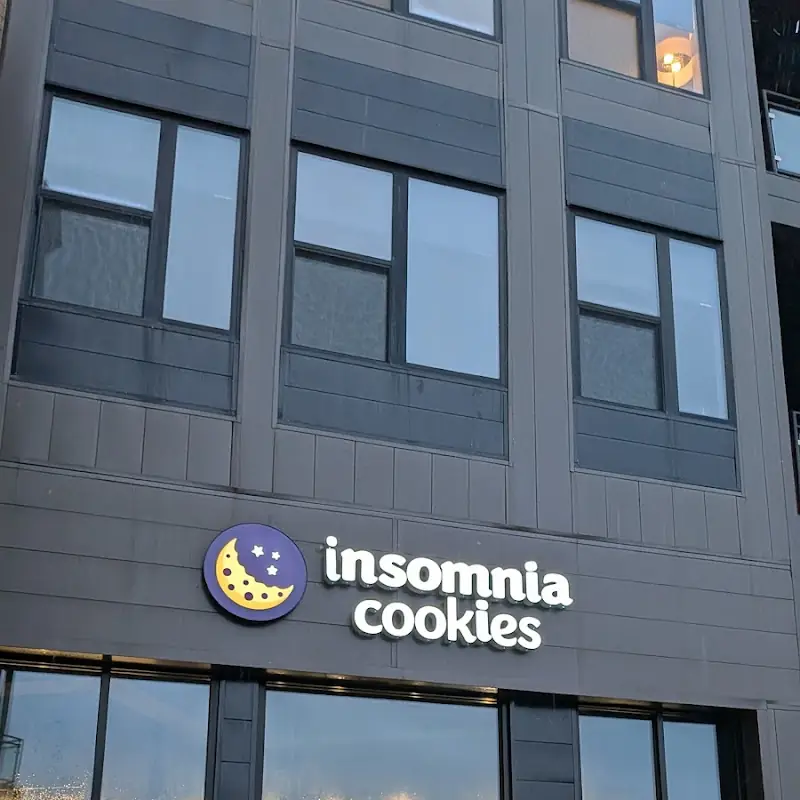 Insomnia Cookies