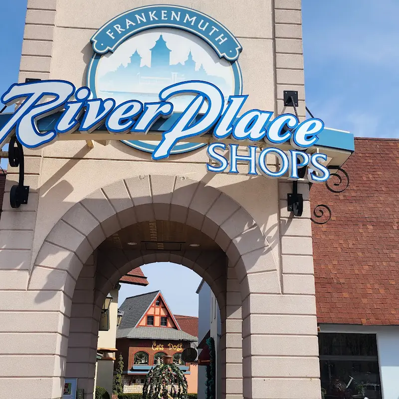 Cass River Bar & Grill