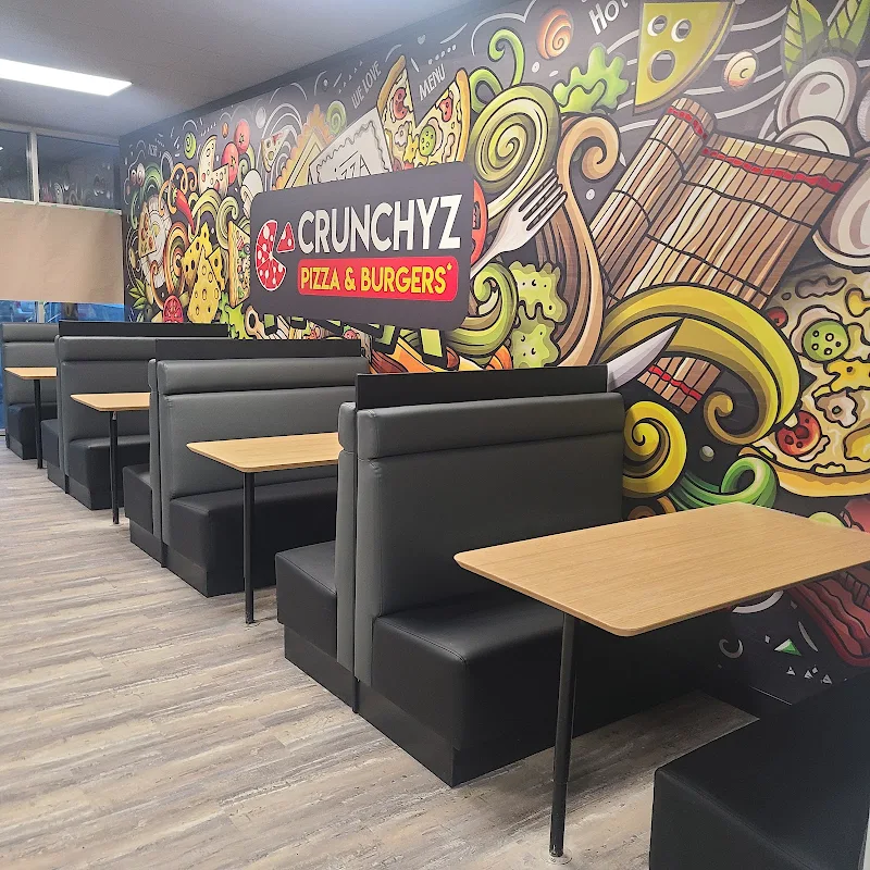 CRUNCHYZ Pizza & Burgers