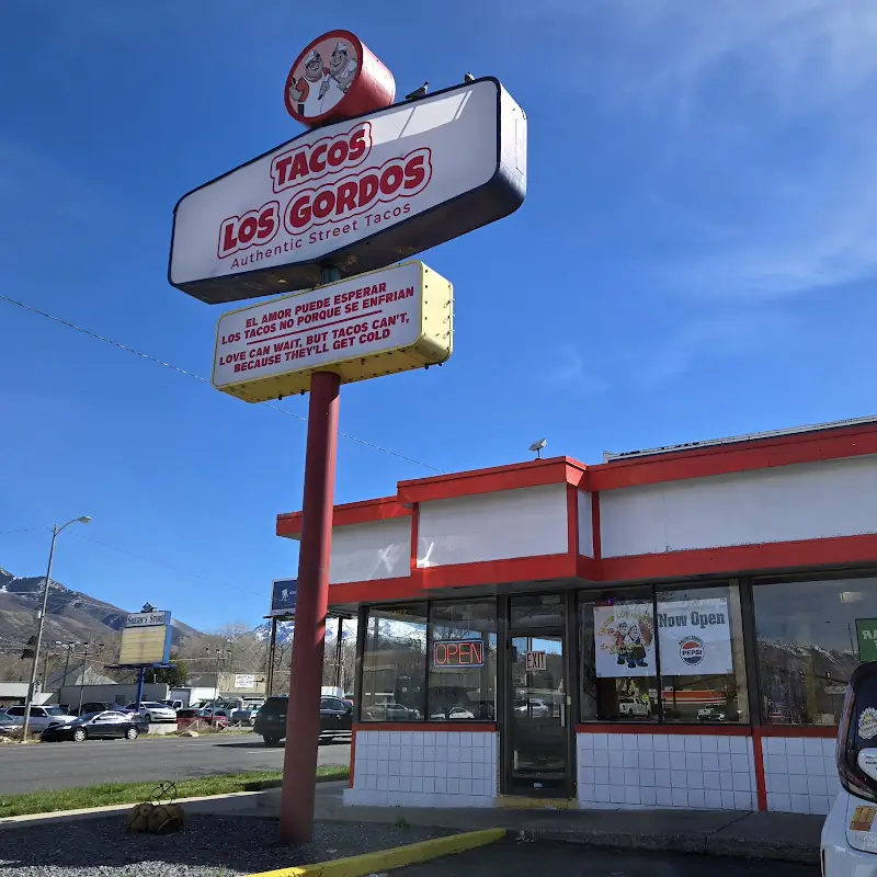 Tacos Los Gordos Restaurant