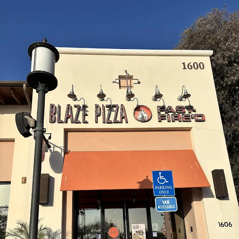 Blaze Pizza