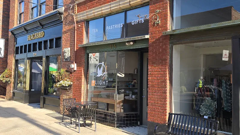 Flight Tea Bar & Lounge - Mebane
