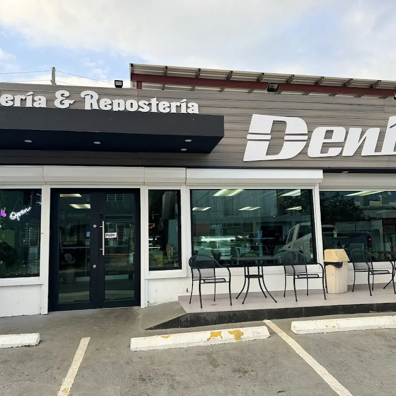 Denish's Bakery