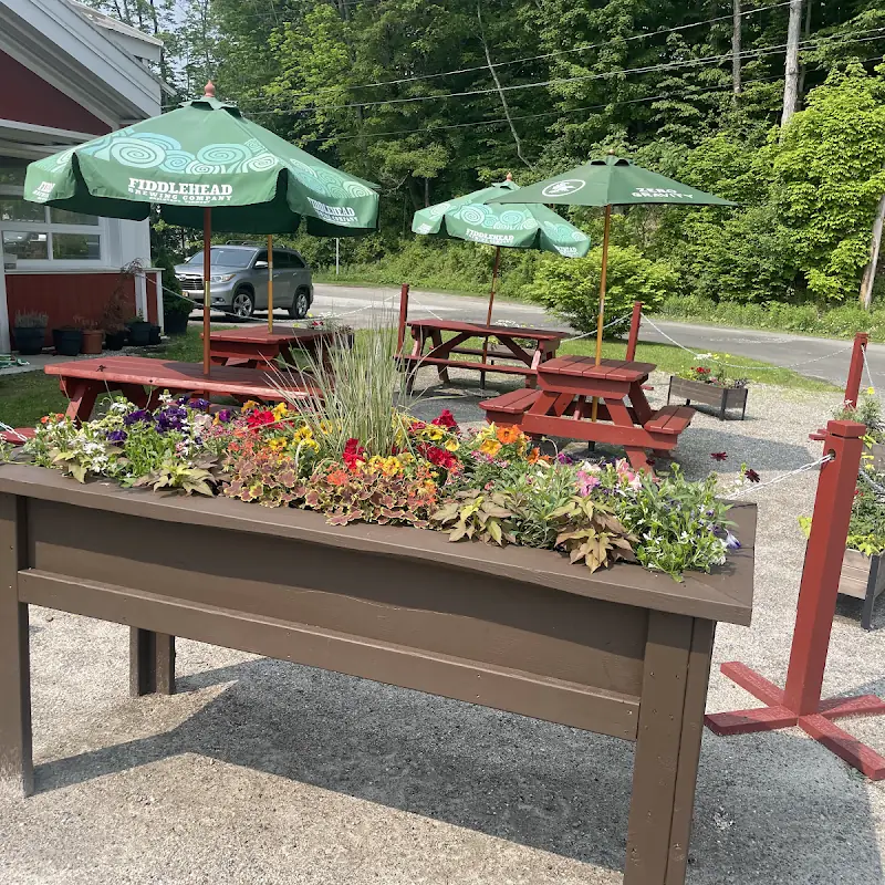 River Road Eatery