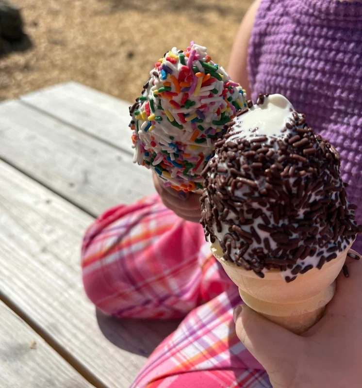 Lickety Splits Ice Cream Shop