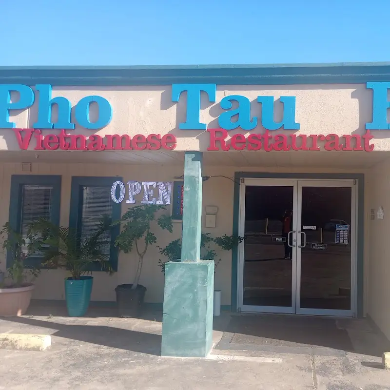 Pho Tau Bay