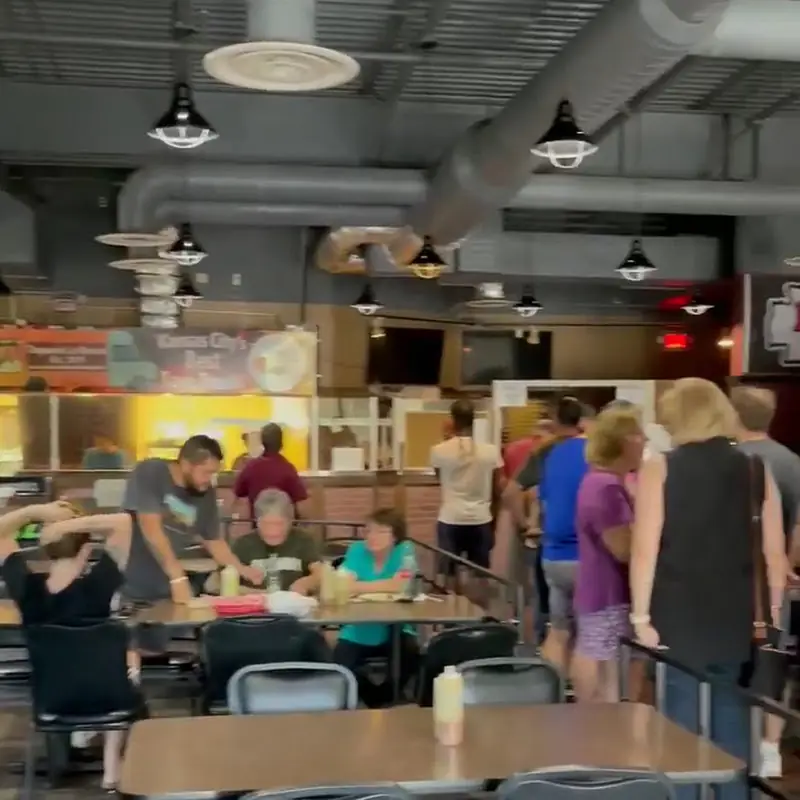 Taqueria La Nueva - Overland Park