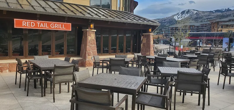 Red Tail Grill