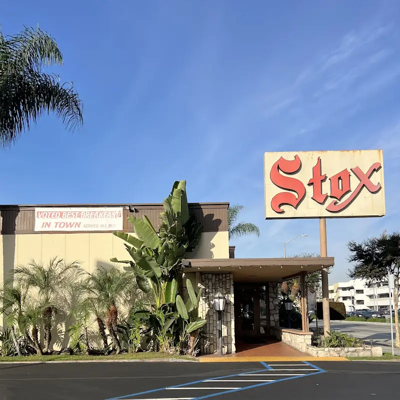 Stox Restaurant Bakery & Bar