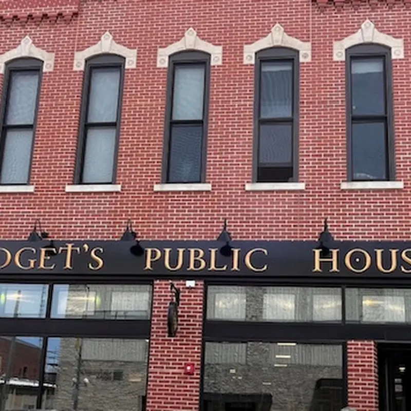 Bridget's Public House - Irish Pub