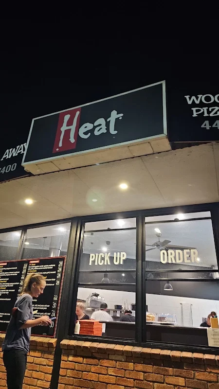 Heat Woodfired Pizza Bar