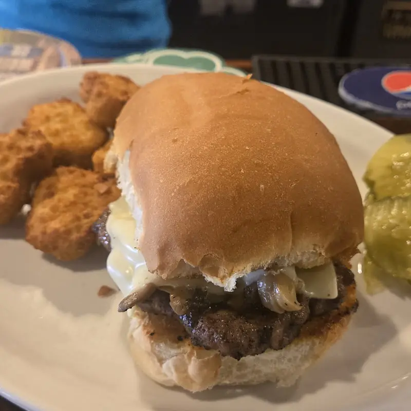 D J Bar Grill