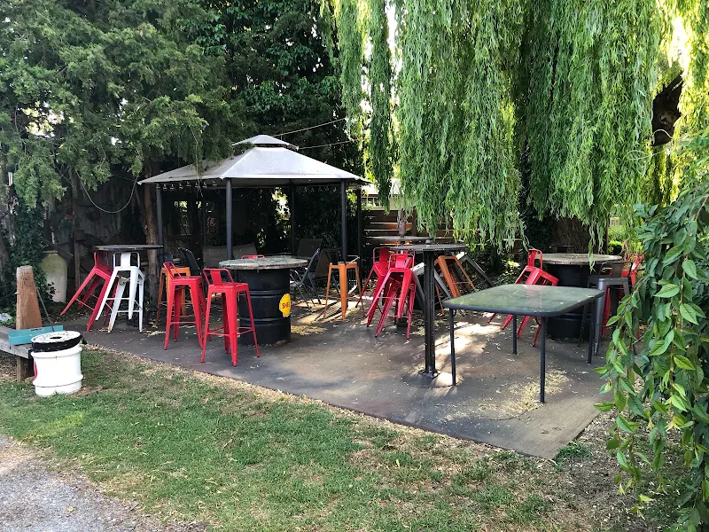 Walcha Royal Cafe & Accommodation