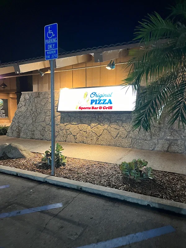Original Pizza Sports Bar & Grill