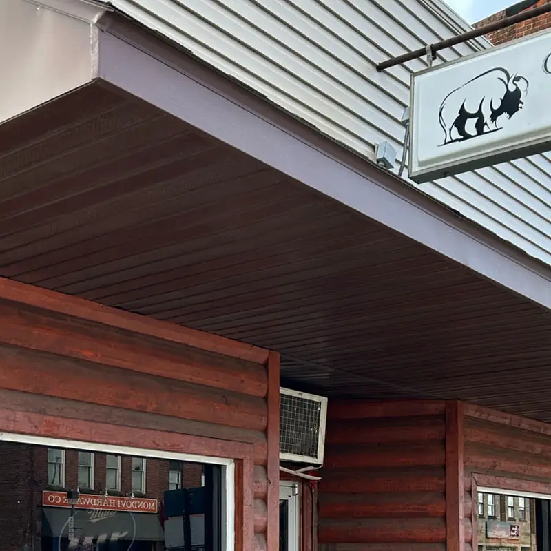 Grayz'n Buffalo Bar & Grill