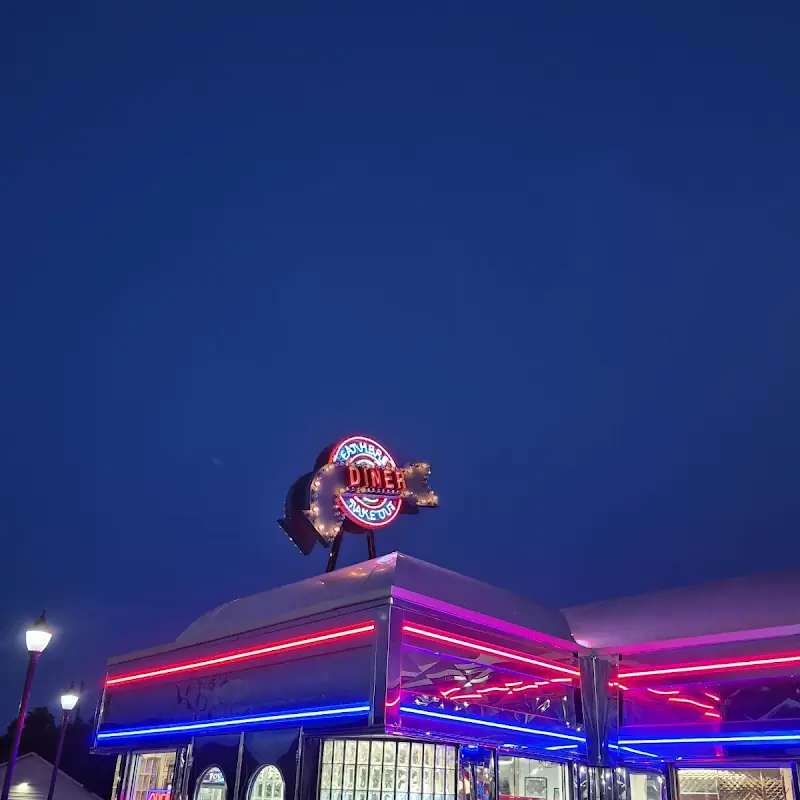Pine Grove Diner