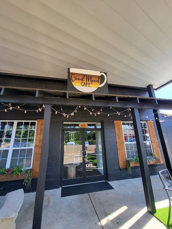 Good Mood Café