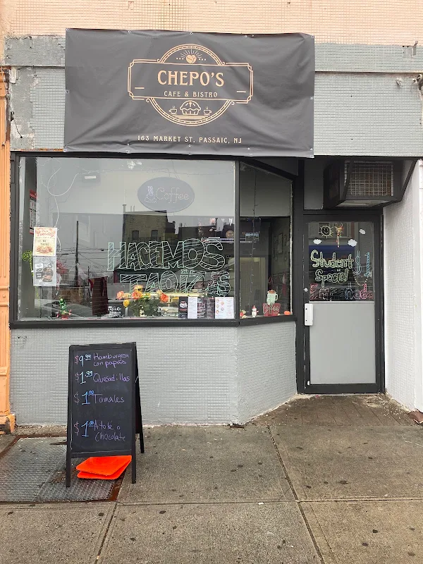 Chepo’s Cafe & Bistro