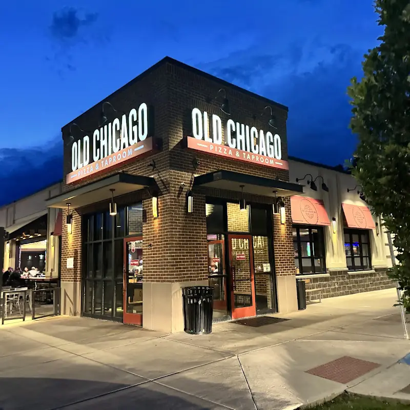 Old Chicago Pizza + Taproom
