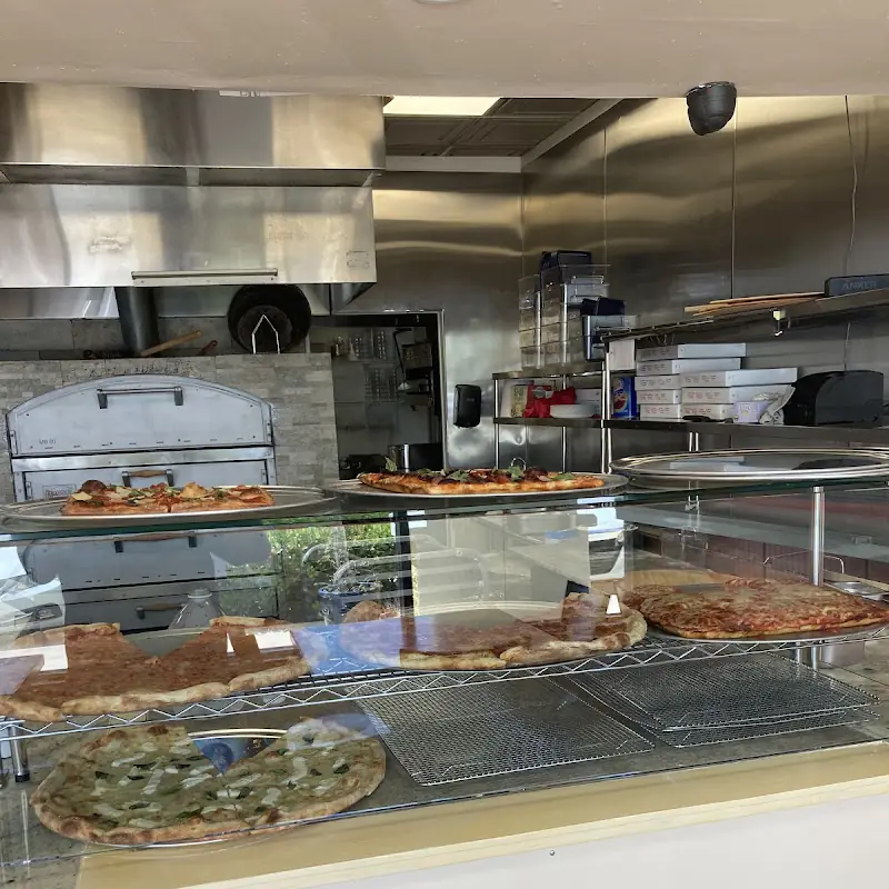 Delray Pizza