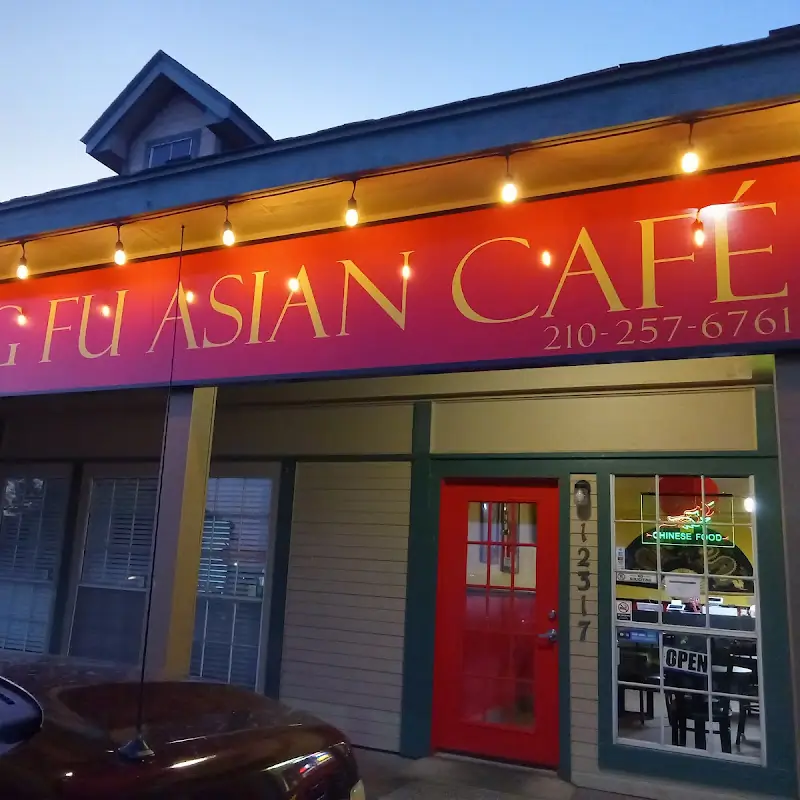 Kung Fu Asian Cafe'