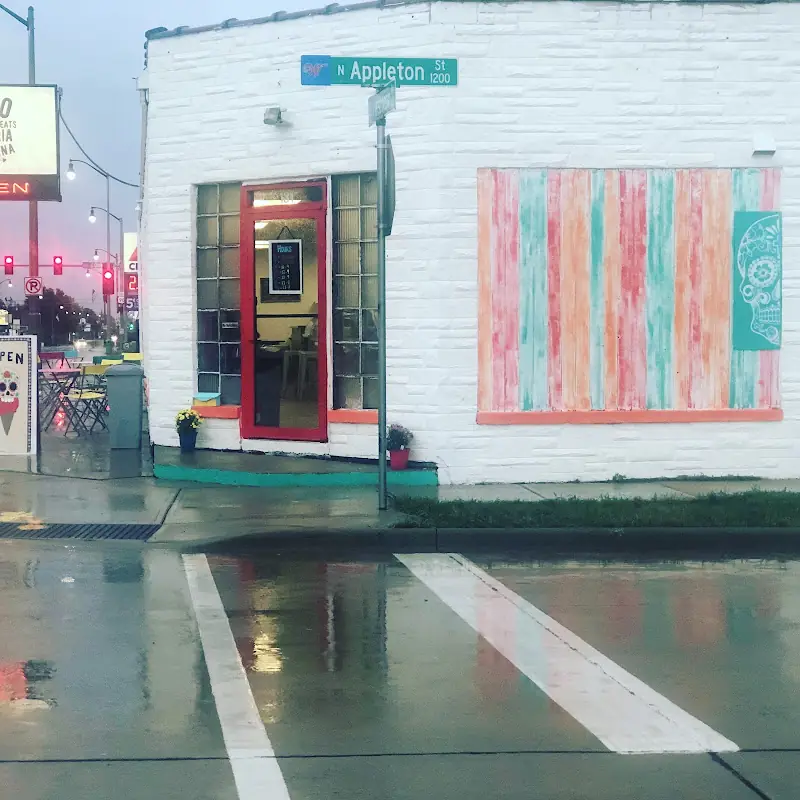 Frio Mexican Treats