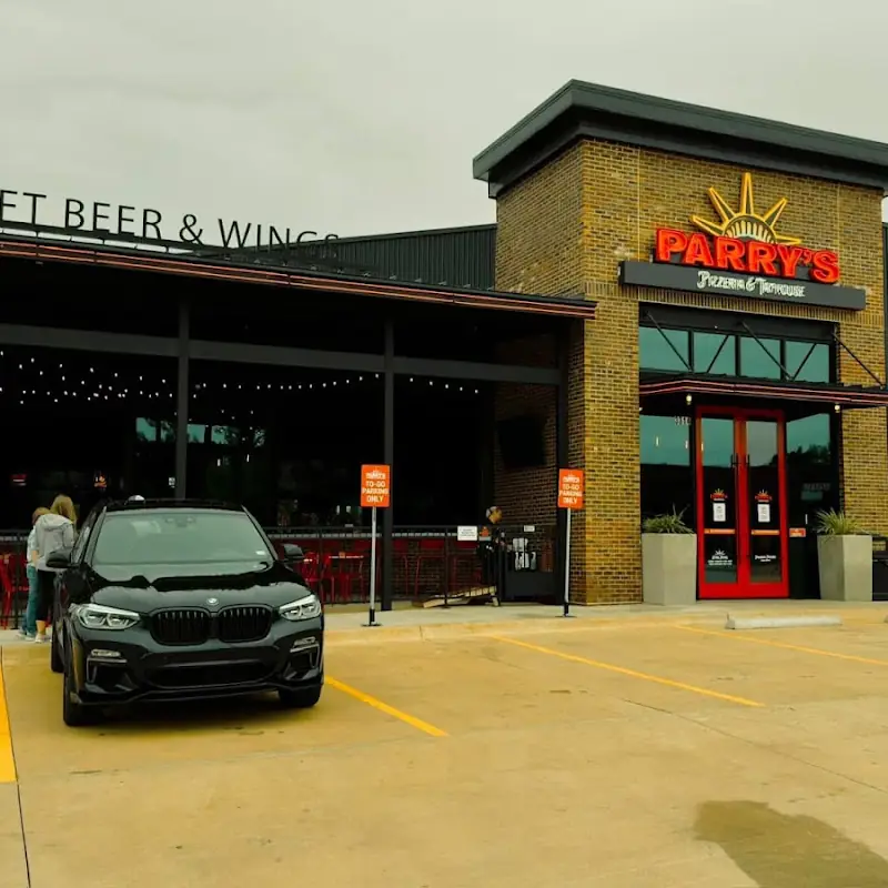 Parry's Pizzeria & Taphouse