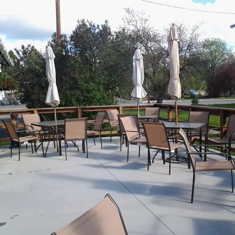 North Powder Cafe and Lounge
