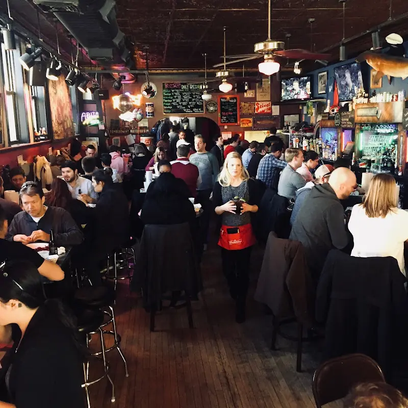 Toons Bar & Grill