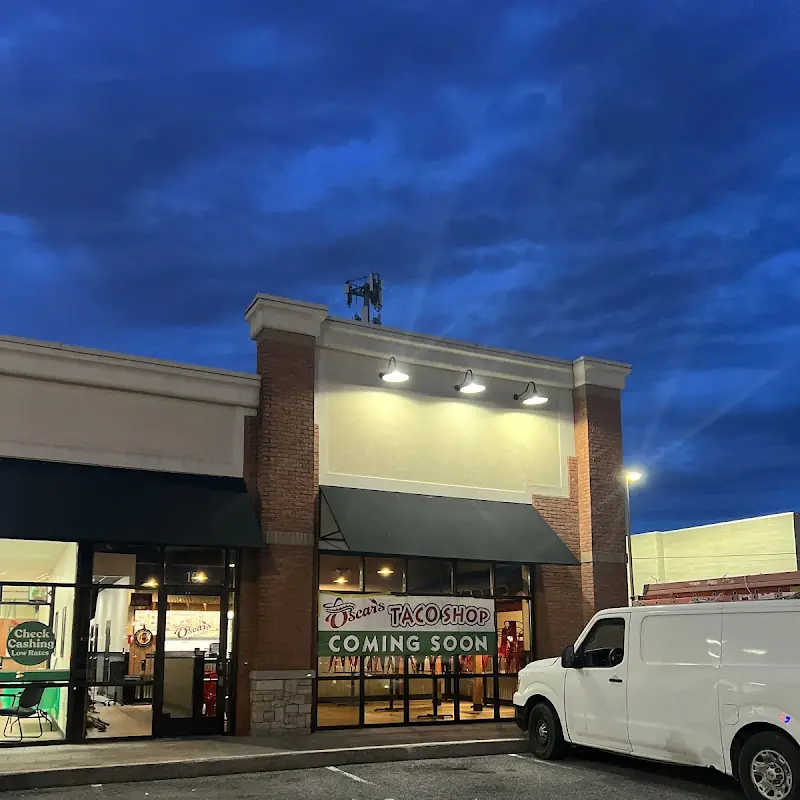 Oscar's Taco Shops - Harding & I24