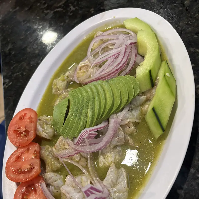Camarones a La Cucaracha / Head On Grilled Shrimps