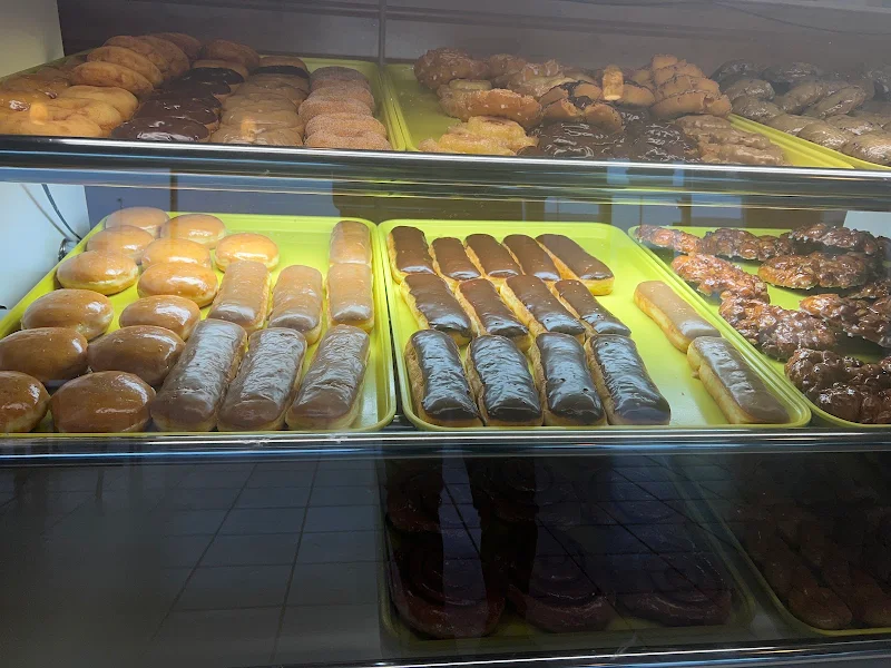 Happy Donuts
