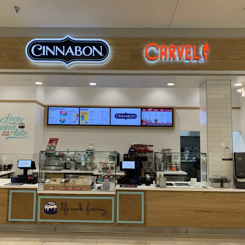 Cinnabon