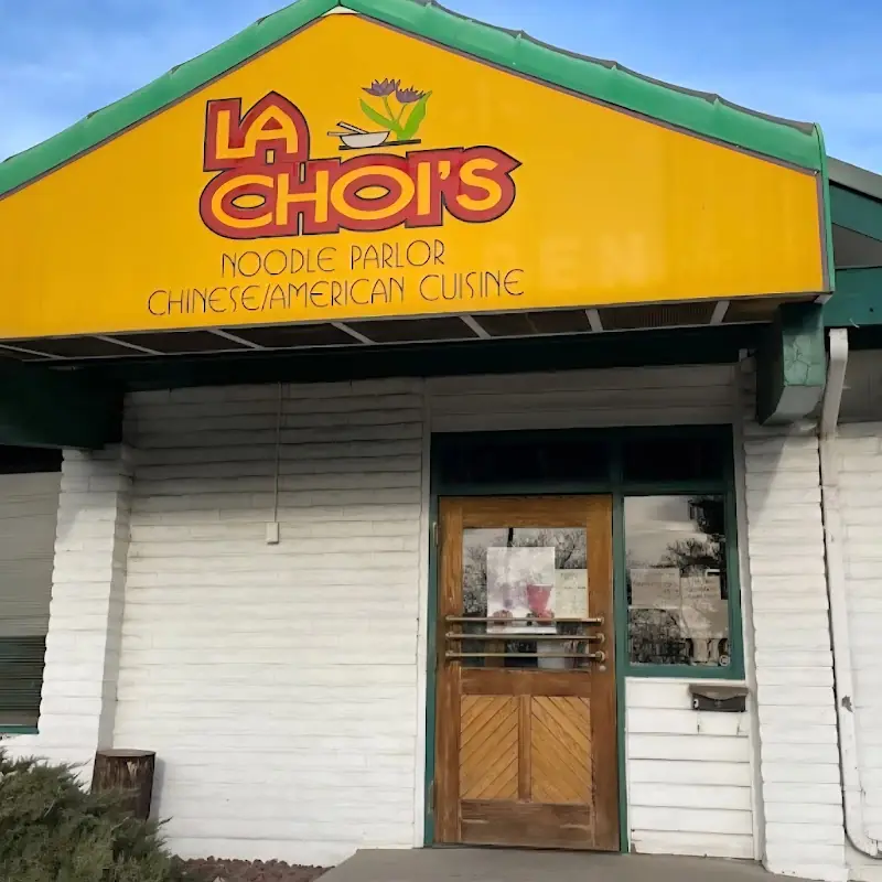 La Choi's Noodle Parlor