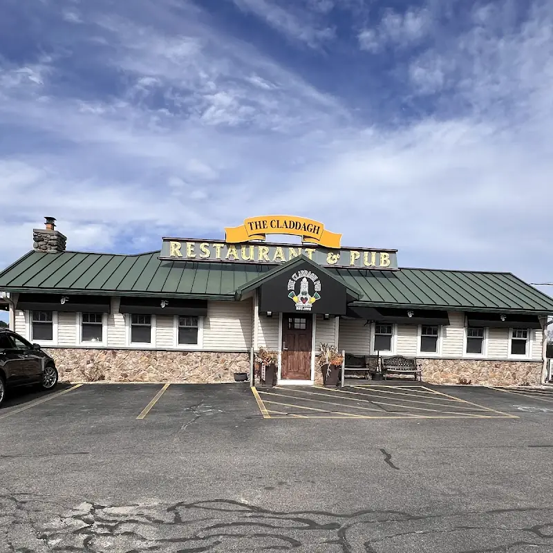 The Claddagh Pub