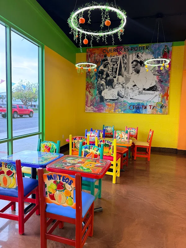 Mateo’s ice cream and fruit bars