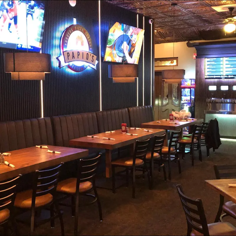 Papio's Food & Spirits