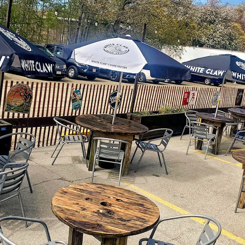 Bayside Lounge