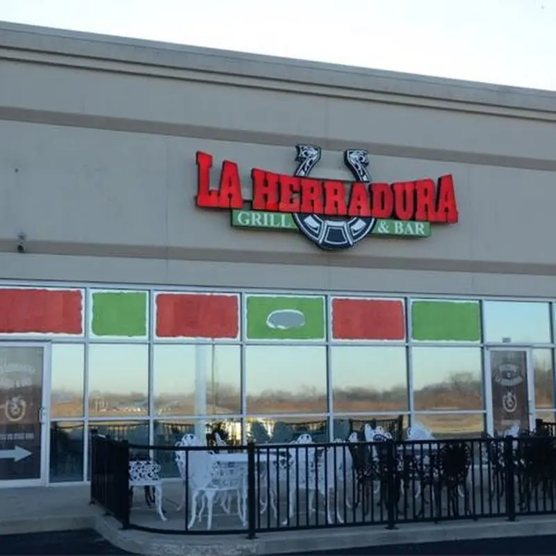 La Herradura Grill & Bar