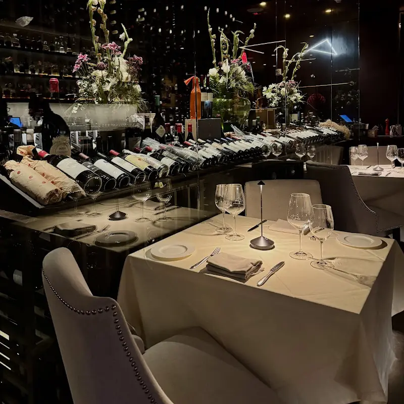 I Pazzi Italian Steakhouse