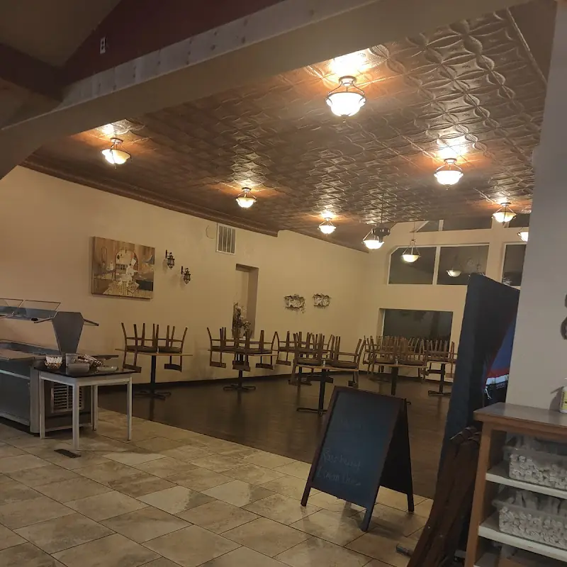 Shattuck's Hub Supper Club