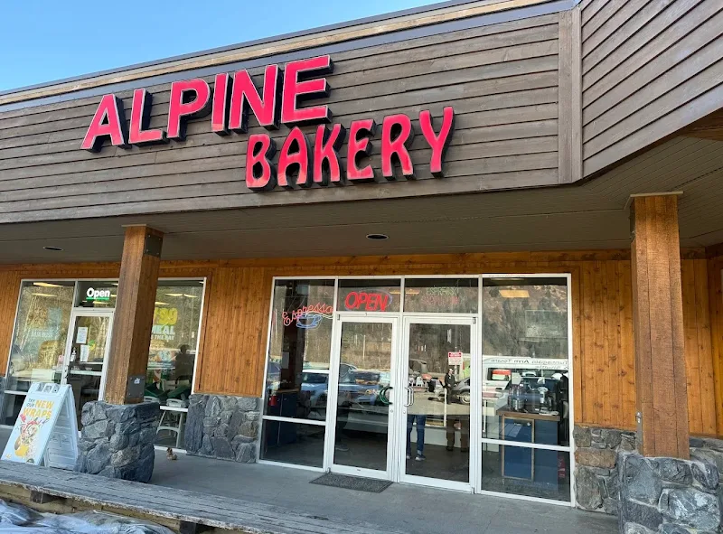 Alpine Cafe & Bakery