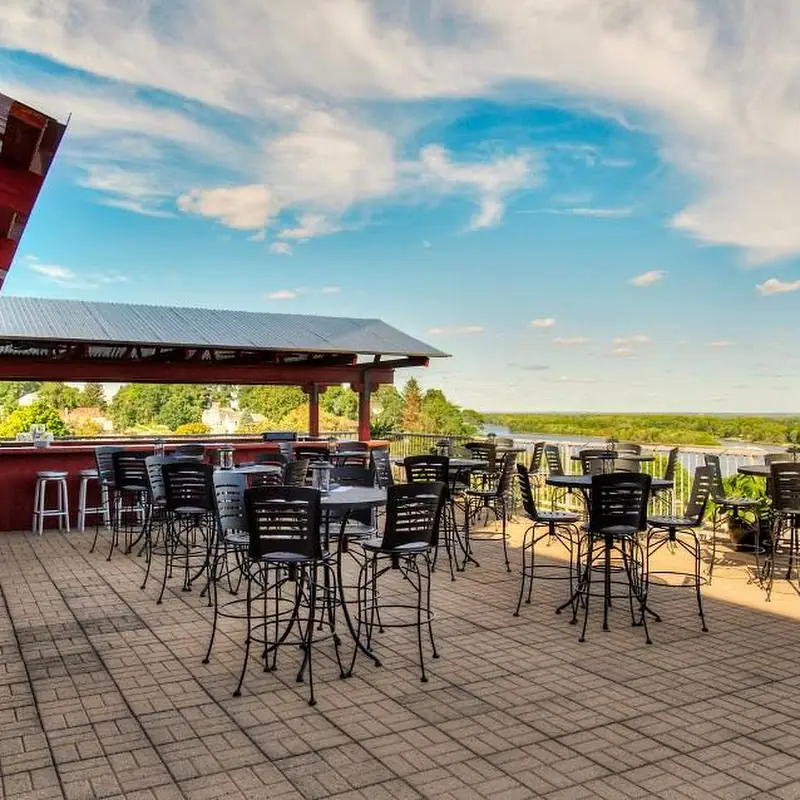 Martini's Grille