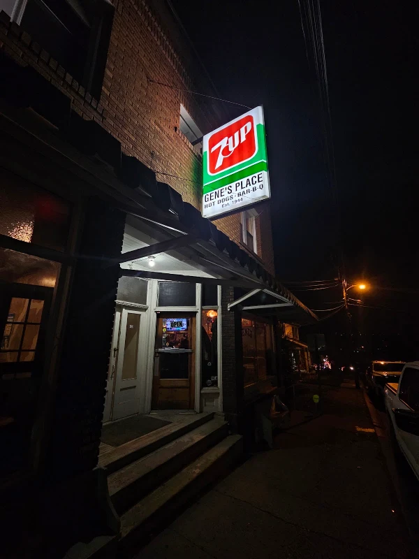 Gene's Beer Garden