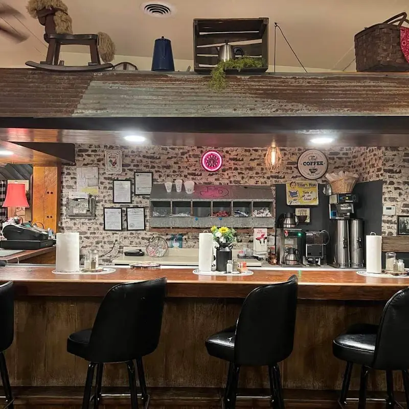 The Barnyard Deli and More