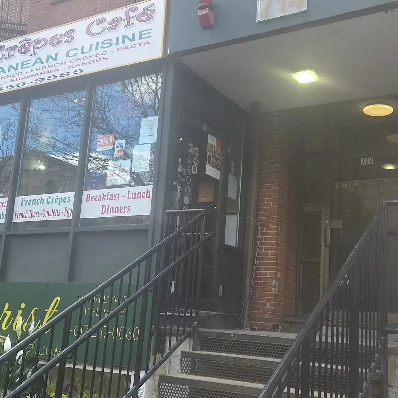 Crispy Crepes Cafe
